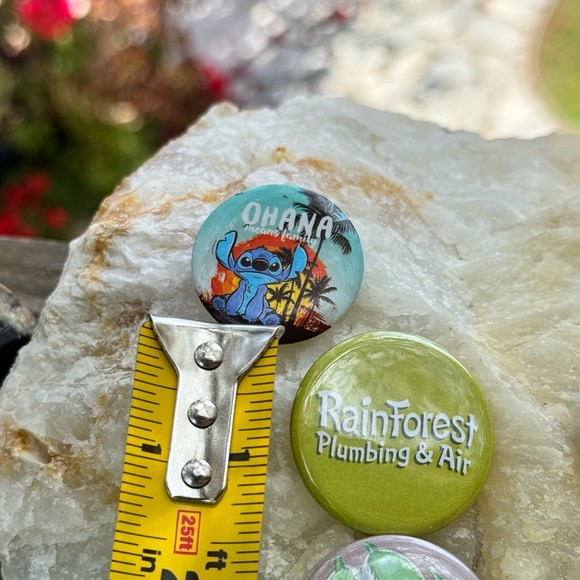 (4) Disney Button Pins - Picture 3 of 7